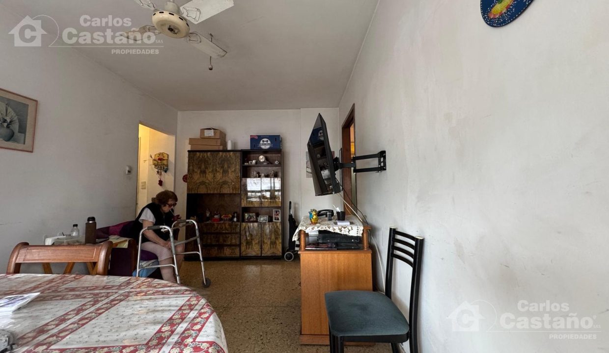 3039590_109865314661758154616121478359113505095002083068137594576293994572306576850204