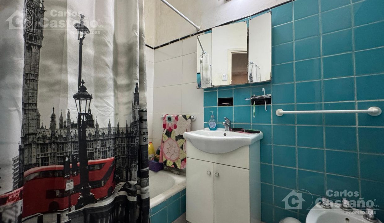 3895182_69784345275202786438603406883649390538563984807101844146556505880519937384975