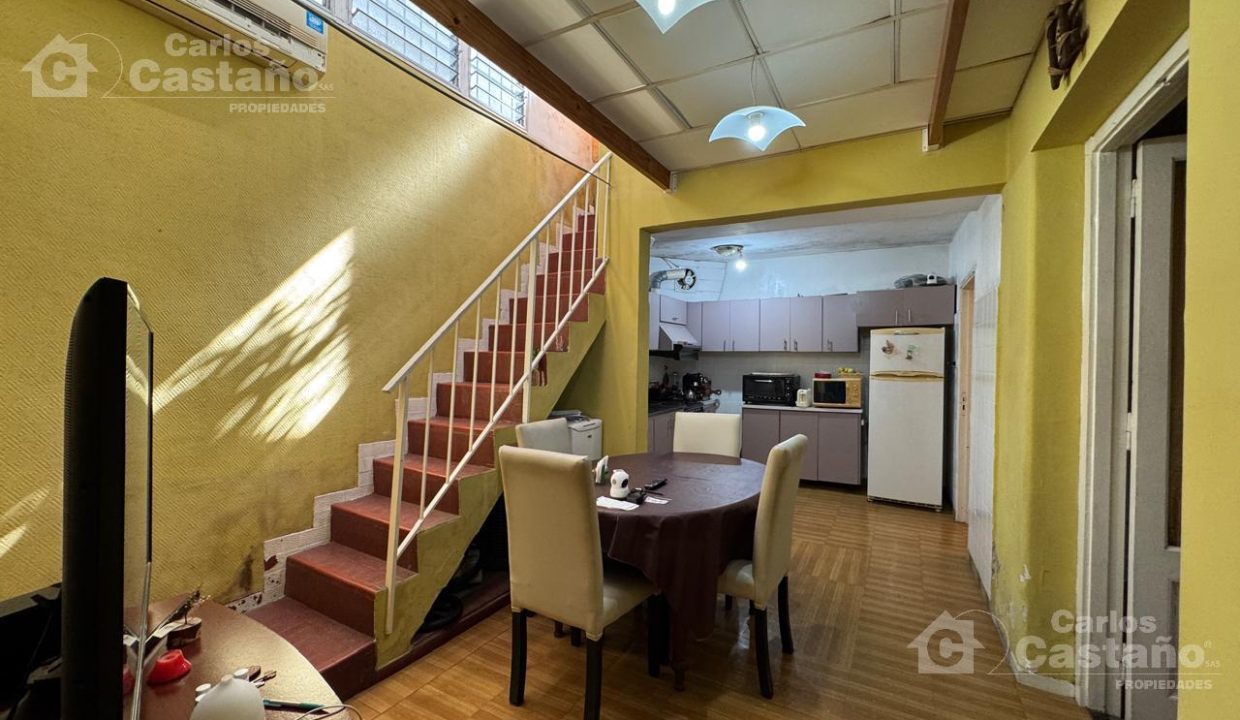 6765666_33916206106934233758695325394849863374042603850029274073978292712899161816299