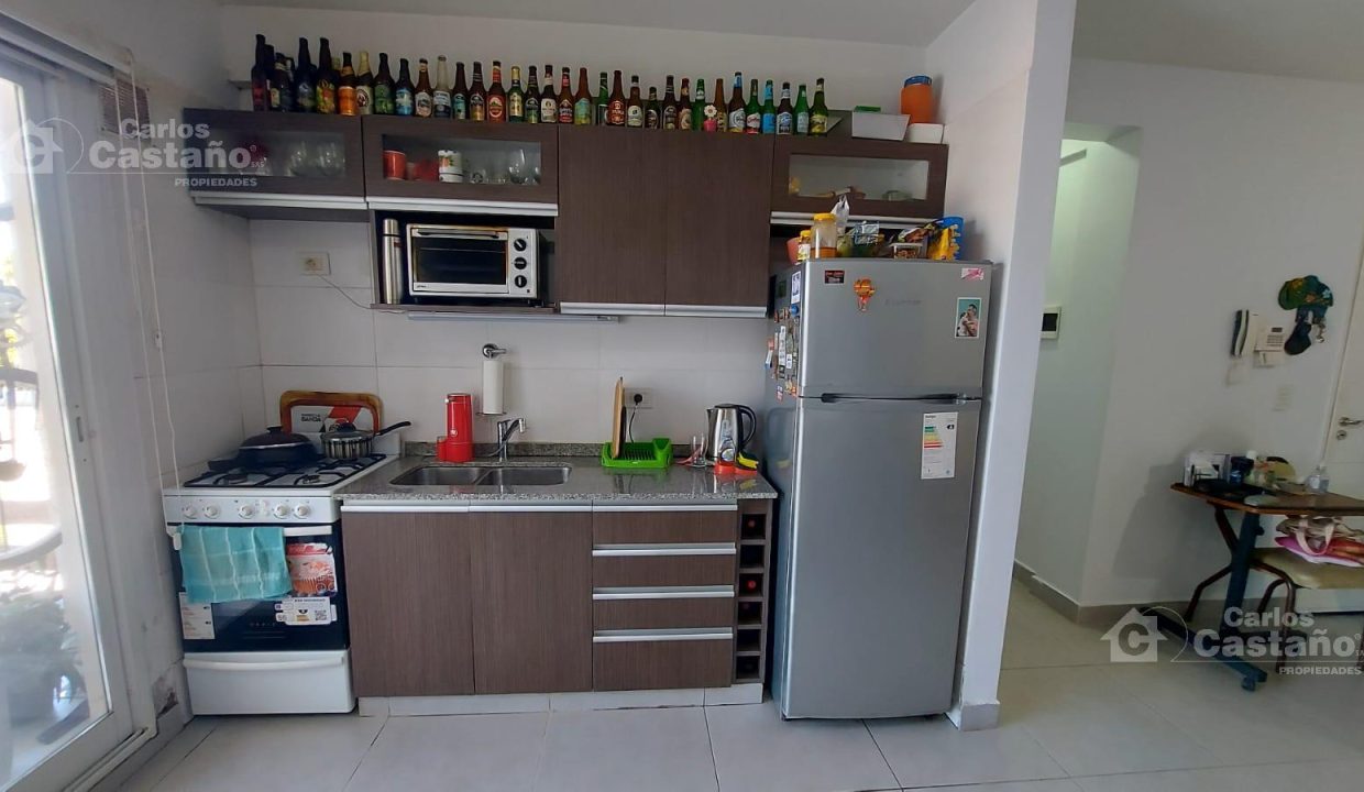 6788963_25392115937558497492401329647454398607312039833248352944084453093672624335356