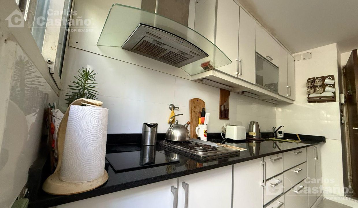 6833453_1009545402753679032429558559880095858319066764693820370183946805436481108951