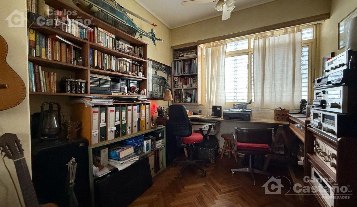 6833453_4539255091297446615906567341077174416369428828957110861690045026041433858464