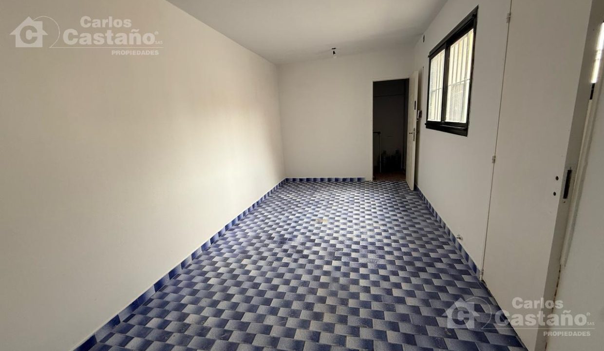 6837071_68615796336736818286653105573830729980297114738568221016212953997292283366052