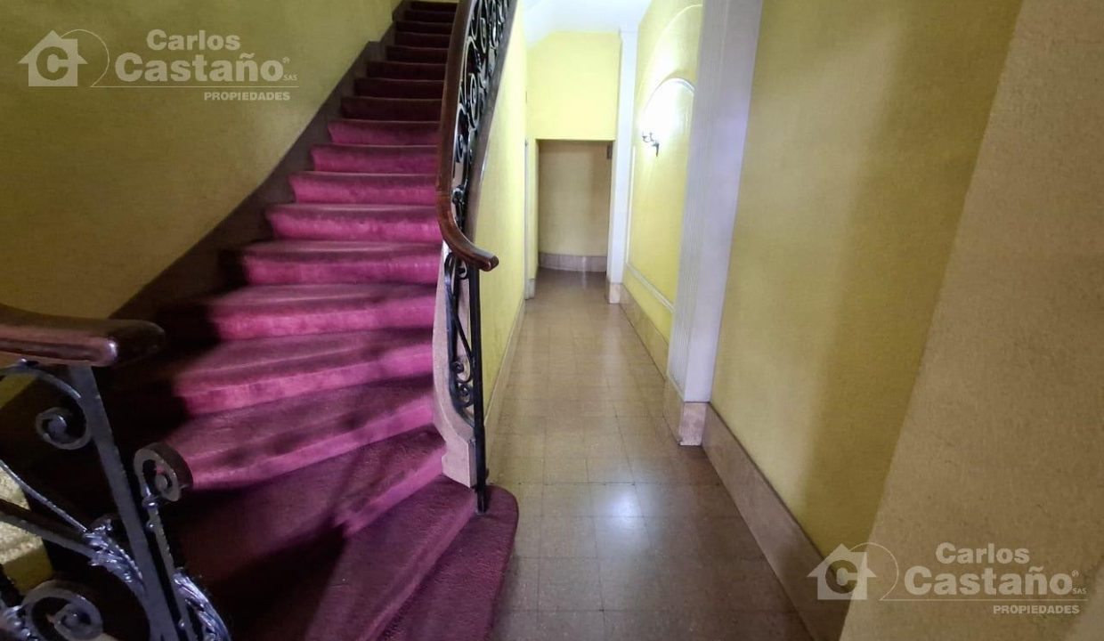 6894025_53151915188461992441793617906904630127401088129146796009795155284084826995356