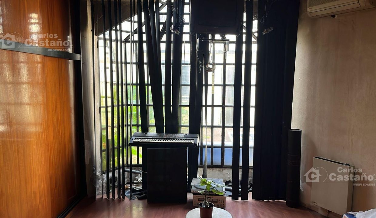 6935327_75946573042464626864559098791827635609896238017470367404546489923973734982339