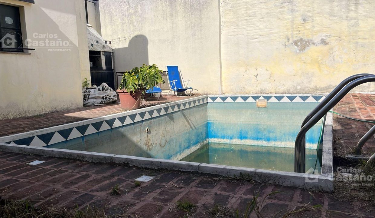 6935327_8689517958696263311760024133743762956598476490491388277735762243350855599083