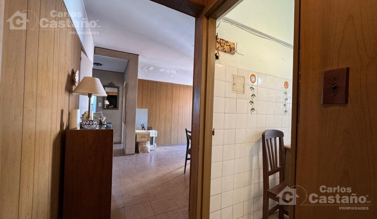 6962221_48458272990017892496701388645218786809956194203523962733670271692427011893973