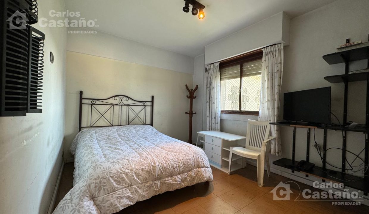 6962221_56583592230194063954823264693879390324283812094622053946216922452742610973732