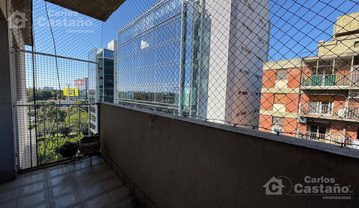 6962221_83938249004870647231219228522279261189766979533409209167793961604630302811498