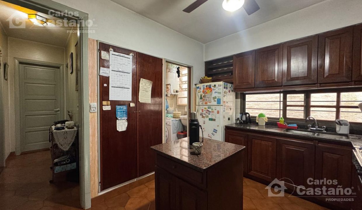 6994961_39647378031984631459733434682072494283368056763922046957472070509762241350491