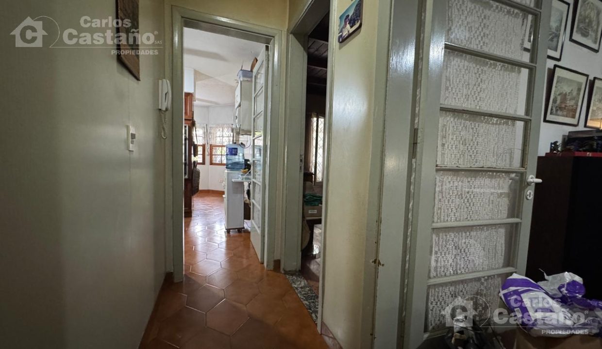 6994961_53971871141681617603231603797203764292782140210536652898168858356785068011739