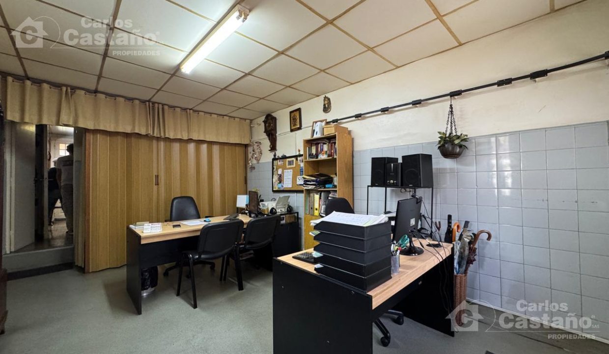 7003355_71927752577166445474683798269247913121259818985759124212971762426397564889679