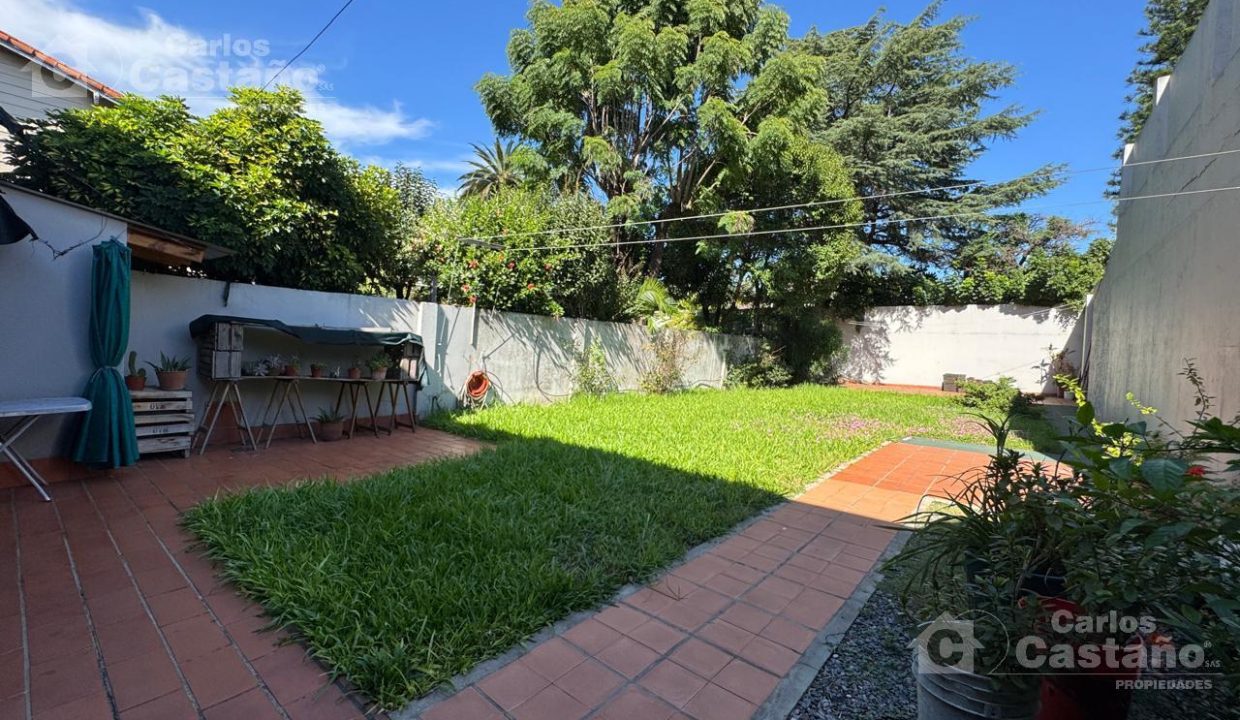 7003446_105348326770929144149758222407589071949002263488313798165690657561762804939921