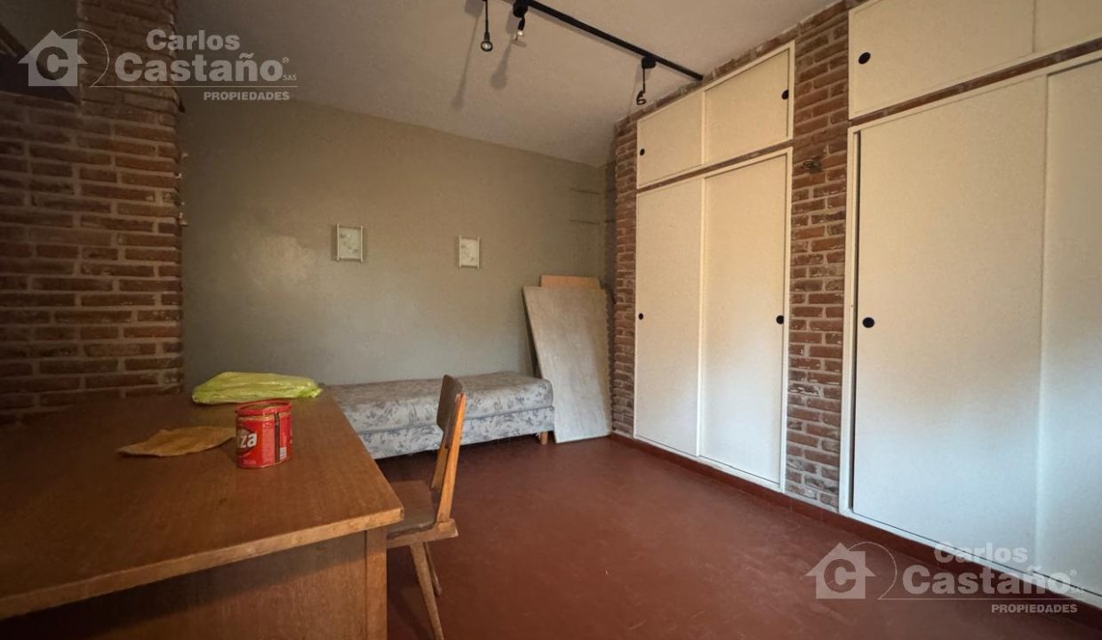 7003501_48677804629375295980240882792517351145676810922208227065050369730387137810167