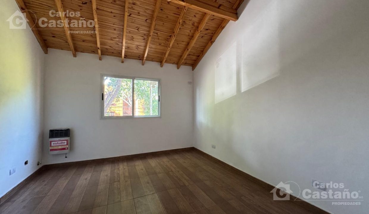 7003753_12744967859744803200495902572933178903050790015091037304071418778343673931877