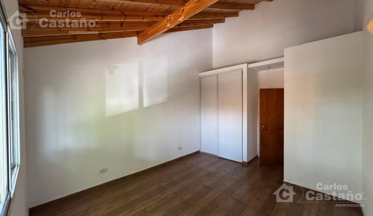 7003753_59807621707960188312123035271304064099465871860797366127330642856758697365243