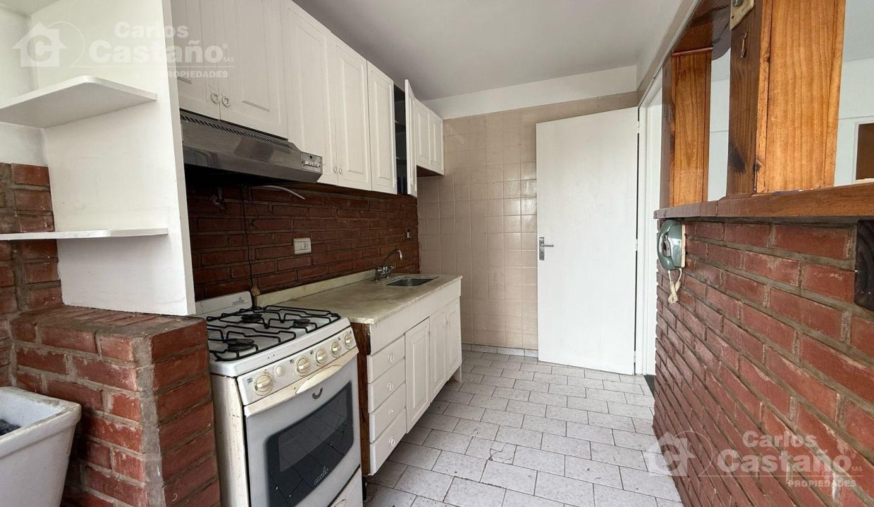 7003846_29639695273385022531811002570823234322590592543489097842450047471051985132962