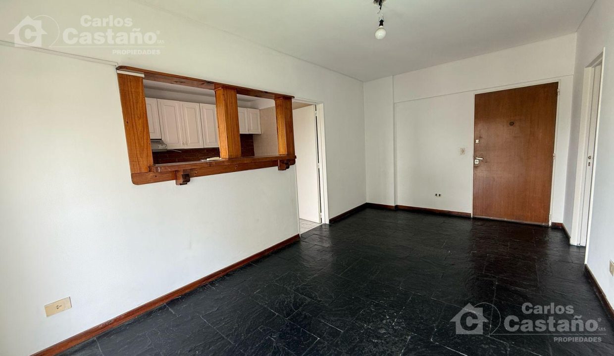 7003846_4166505325768651786130618827855772726852555761475970725412942434142441100036