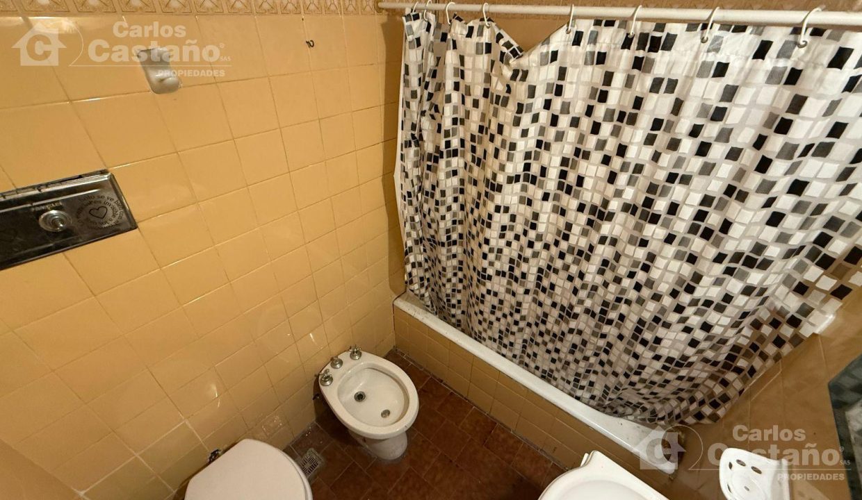 7003846_73813950808963895875377024333657491692793551356593441151428305201541935569906