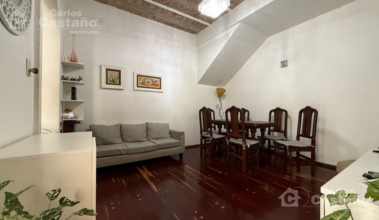 7003860_43321379312801977832607183721782951485926985809589860486435640447336623939700