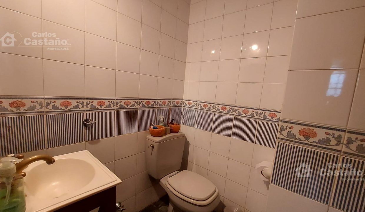 7005623_100309743721803097402848356691441692290043182678466965184858222969256857548935