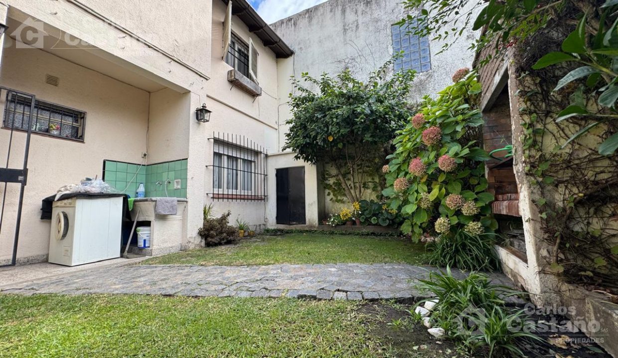 7009129_51899684275420110474897230229016889291407602059742884787926864759940233239720