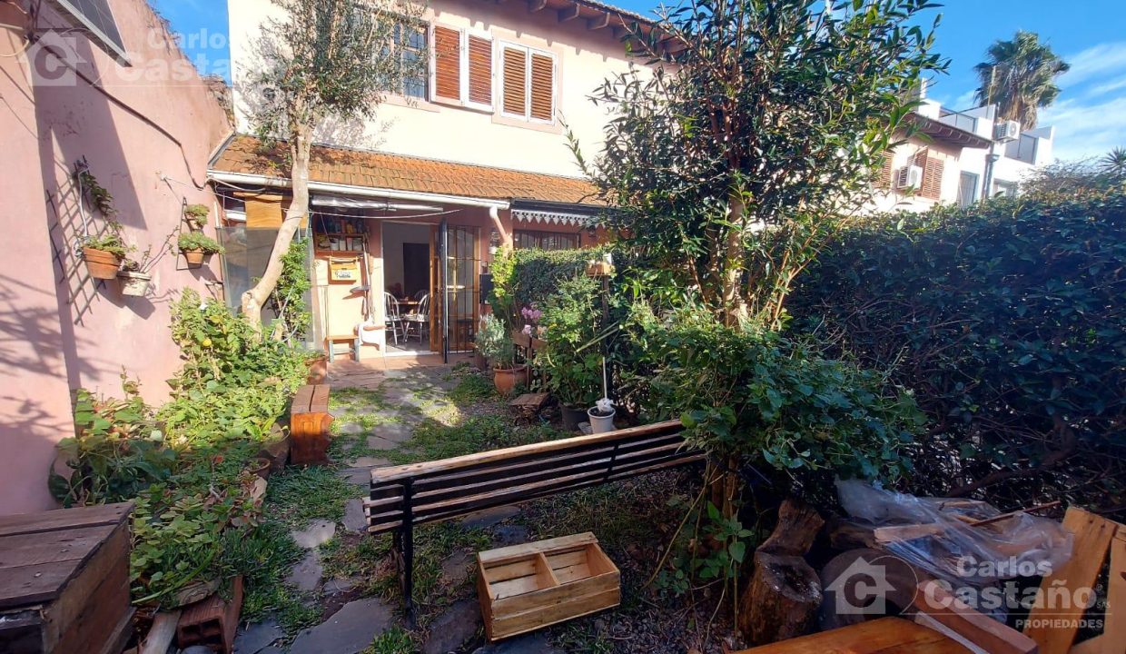 7016068_72961801387625324462134299646316018464076095998158402447886063670322399638282