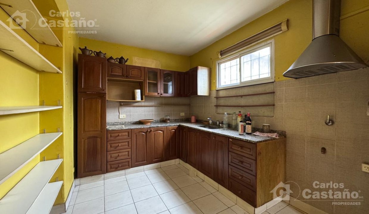 7019459_43566434377749703390694836410050071218511038157321694756521840399302007318867