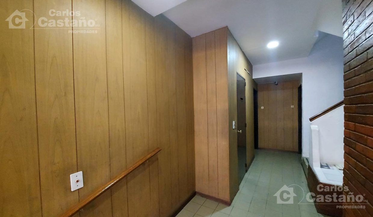 7024150_73818154365767532499658683998306876650278918464950425798195959557699440646288