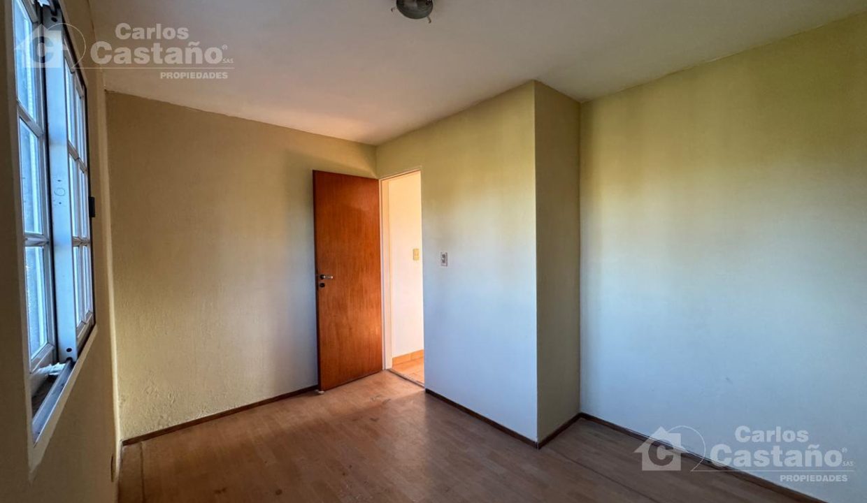 7027169_31133729567989740714577945942082352988547620533305112558917362065213204134784