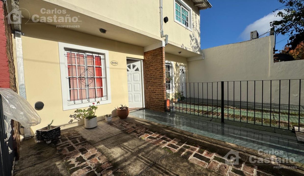 7027169_93193510569796911328174556161328736193362572516483075890556981109419429731467