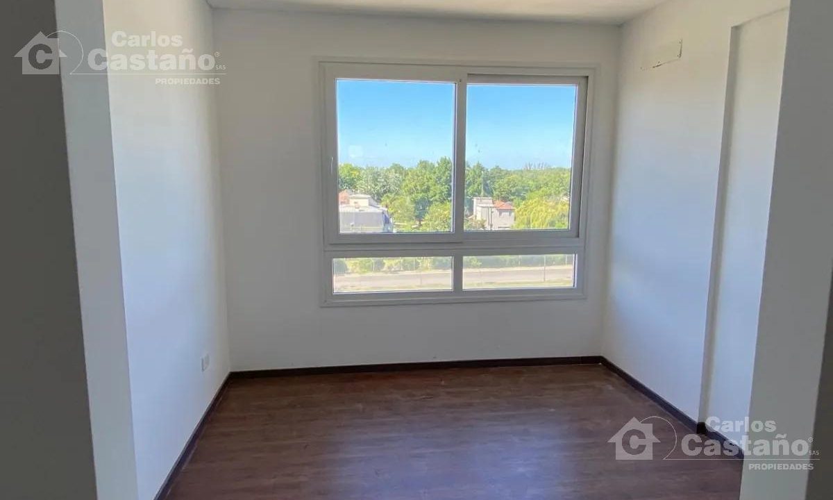 7027572_67351084461108843183923655372287771654833411946384334493571502277285261006608