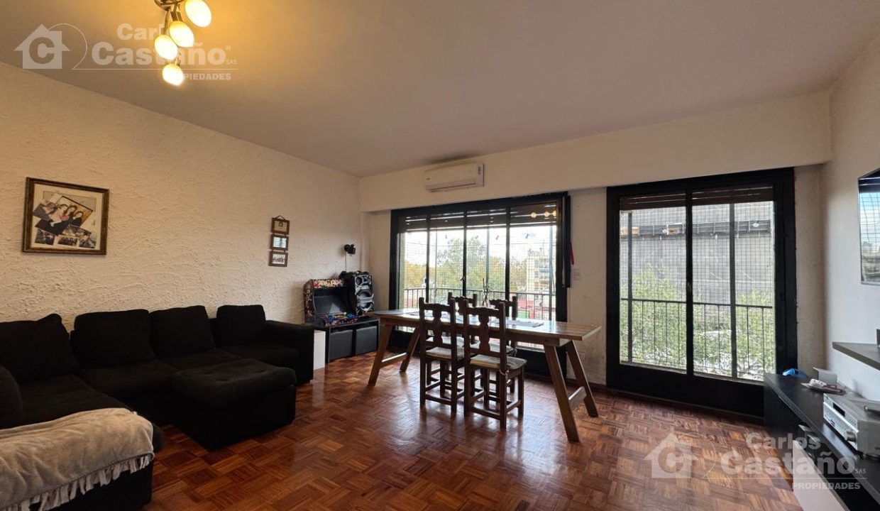 7030132_61251136740846434486206880394008236527199046043312214485432272419350500947336