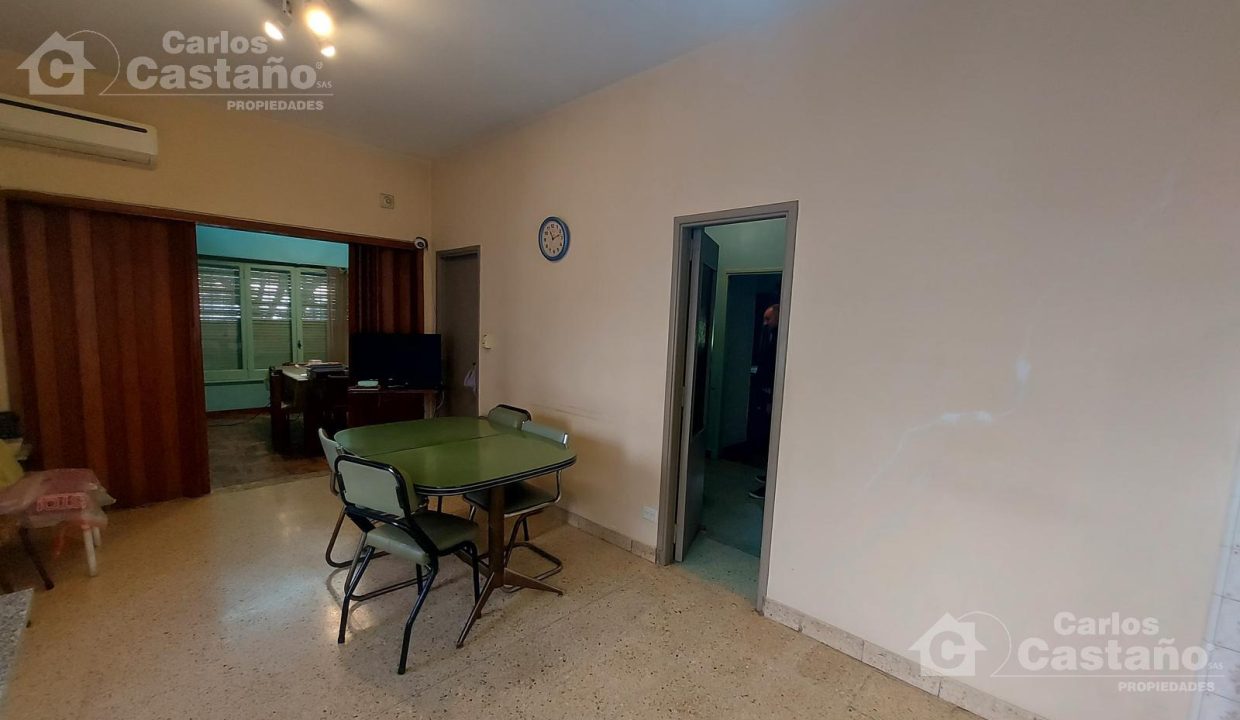 7030978_106279763972566655626289890647783859183310796173734373929229224418361905342833