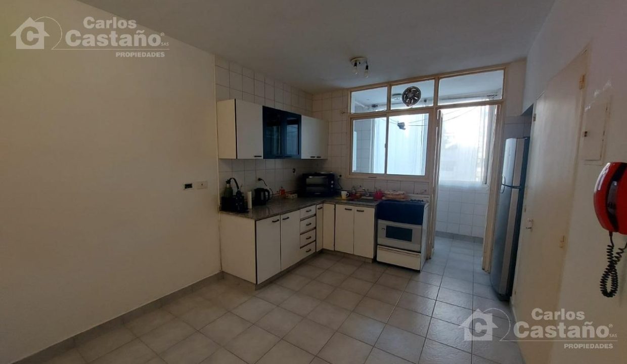 7066963_69786964304216048260732803372697711639019375066188852016690070271769618157905