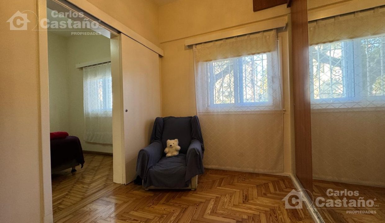 7070626_110262870417261840677020950036797949108777912841228346571543669813993925850825