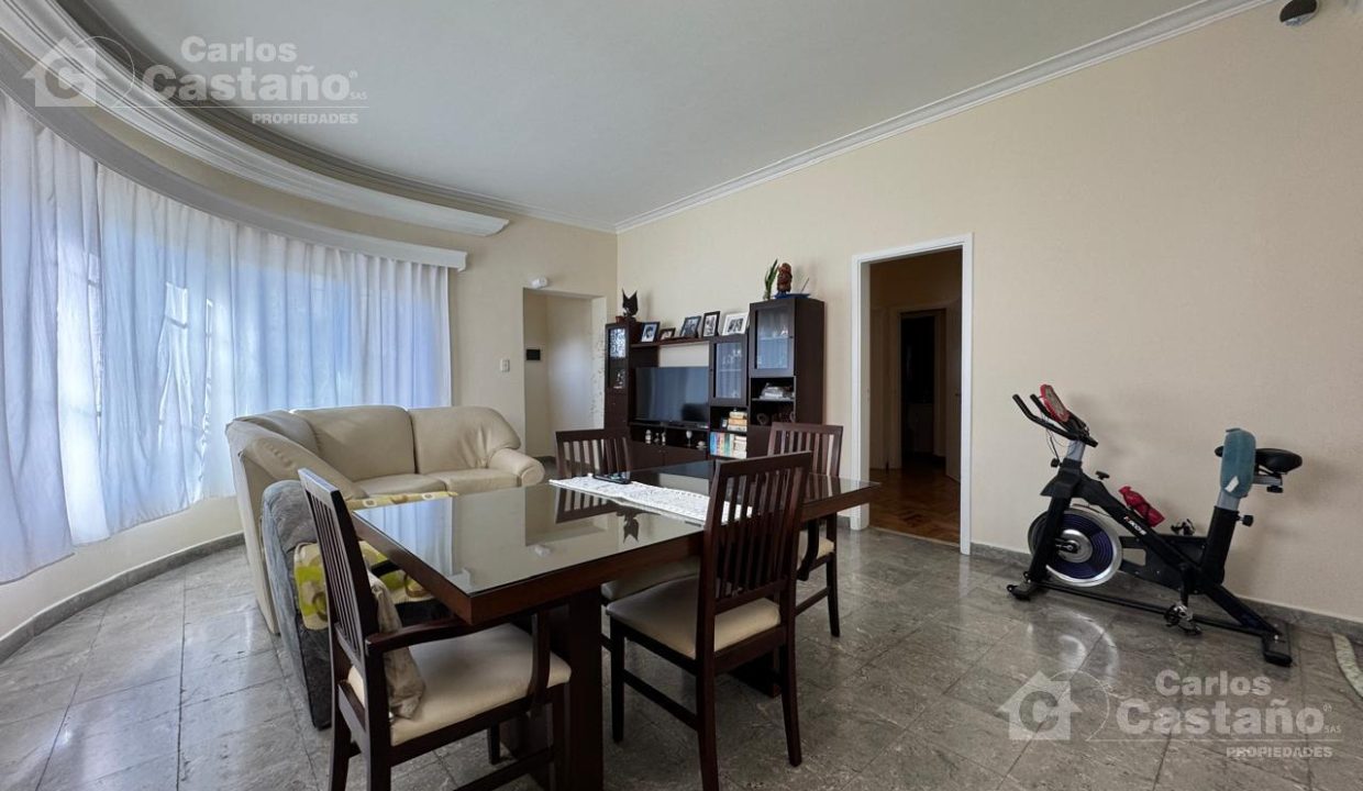 7070626_912354326342973063792576404821451536423145441009984221692398181472673930656