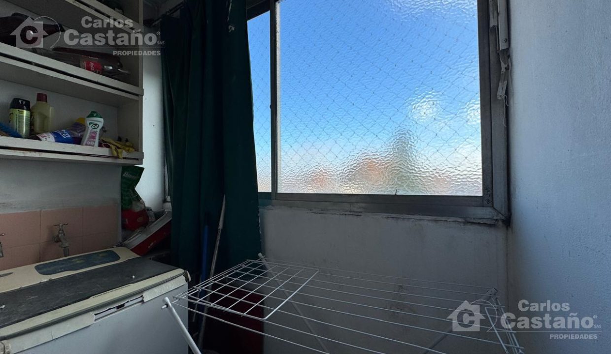 7080423_54157243372604751150087469749726906240149524226841457044374717979913738263461