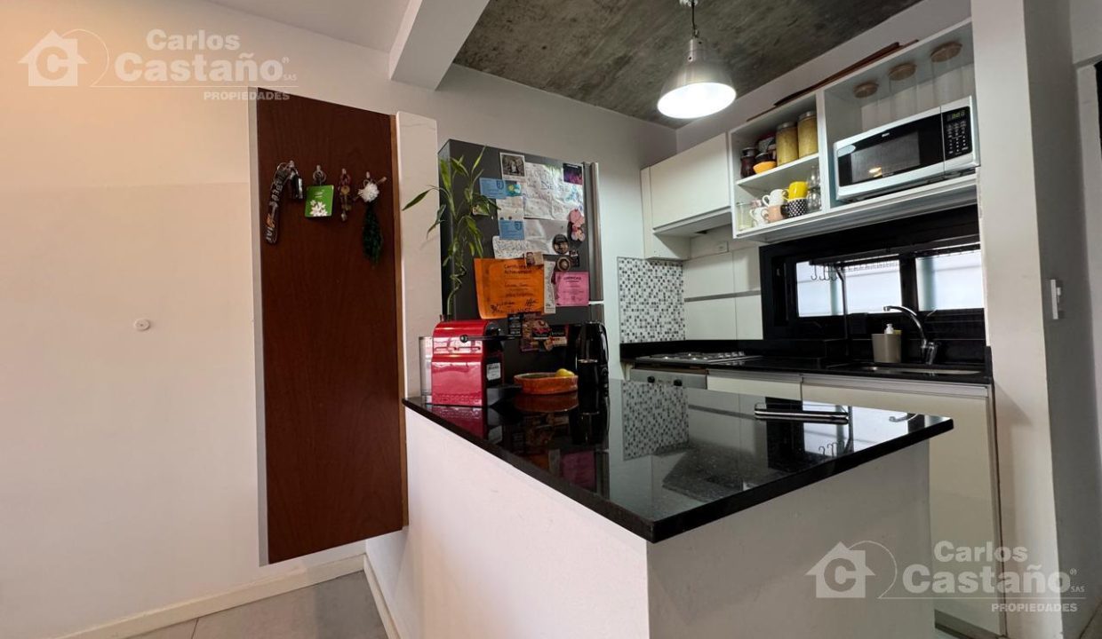 7092873_71554814486880156838567288340304684768575628951596448637067201777327611221090