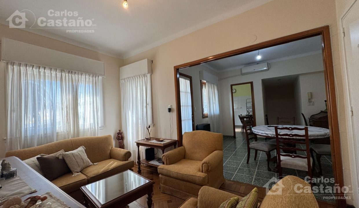 7092916_21469632434708162877339210893291545364749452692131832411091598116272389103620