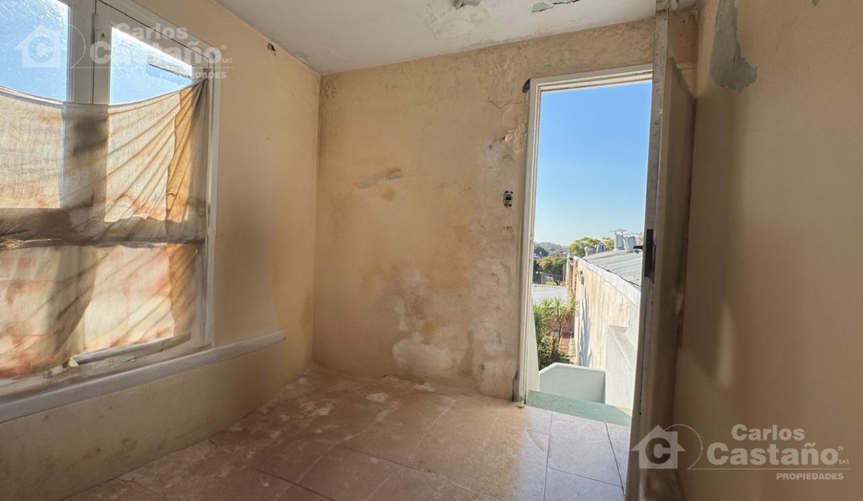 7092916_57244679376434954064603917139274829906035410130734031408686358656028400330756