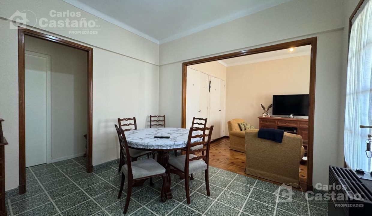 7092916_60095159866842611667922397480024194975488276063977657260409310165945672552742