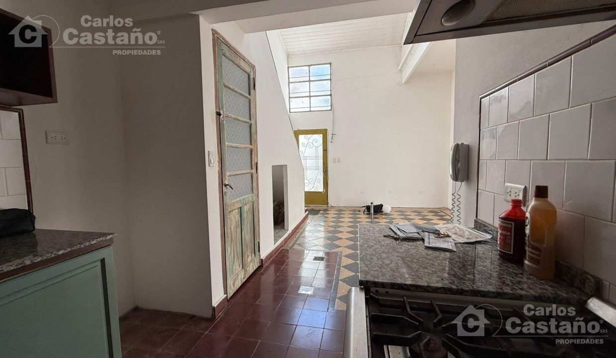 7104617_62365263140845008177132340032959138733460361674606987282383392802697680982936