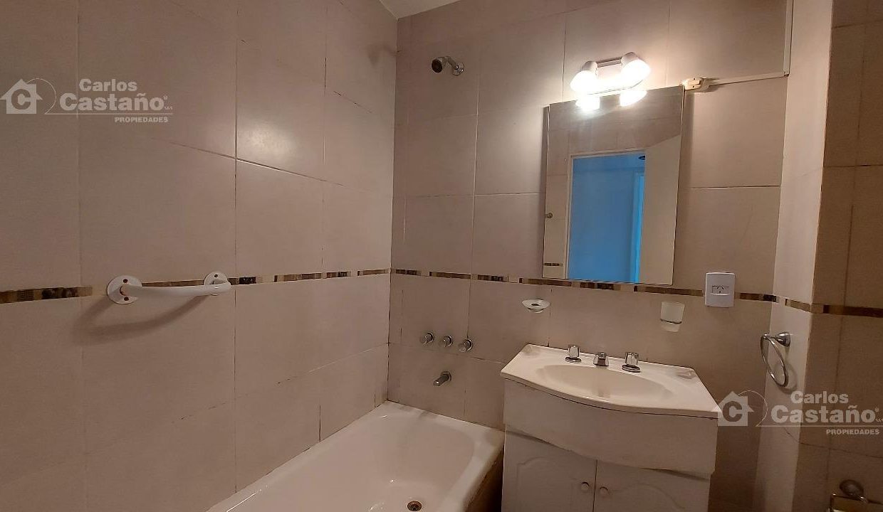 7124523_60879773731013227367501534930900267857655246453233887060873046593623434536950