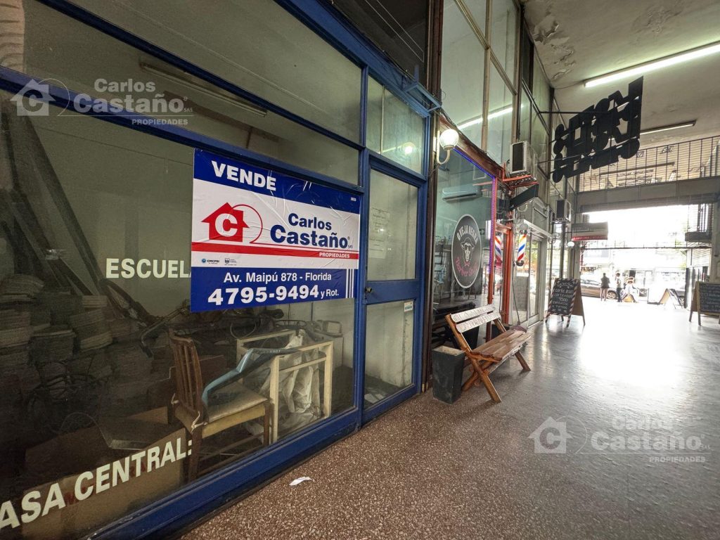 Sobre Av. Maipú, Local en Galería