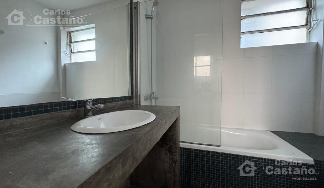 7146570_56540485324805549805774424482459332310497334203539032839396263736802461220449