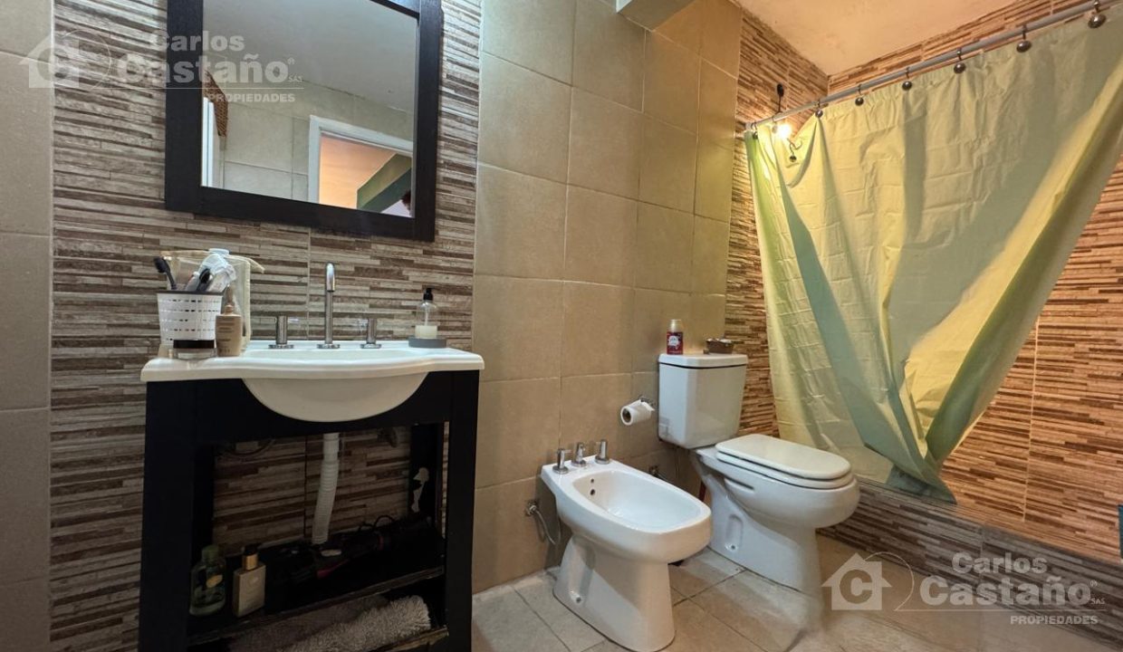 7162356_52529587571959048187169376592807784768110913155673876939439724436727642807430