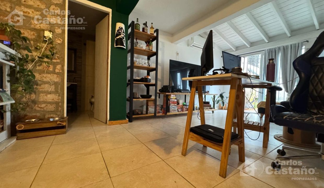 7162356_78578367956928773005651416388897495027407764195346896000924762448810577819485