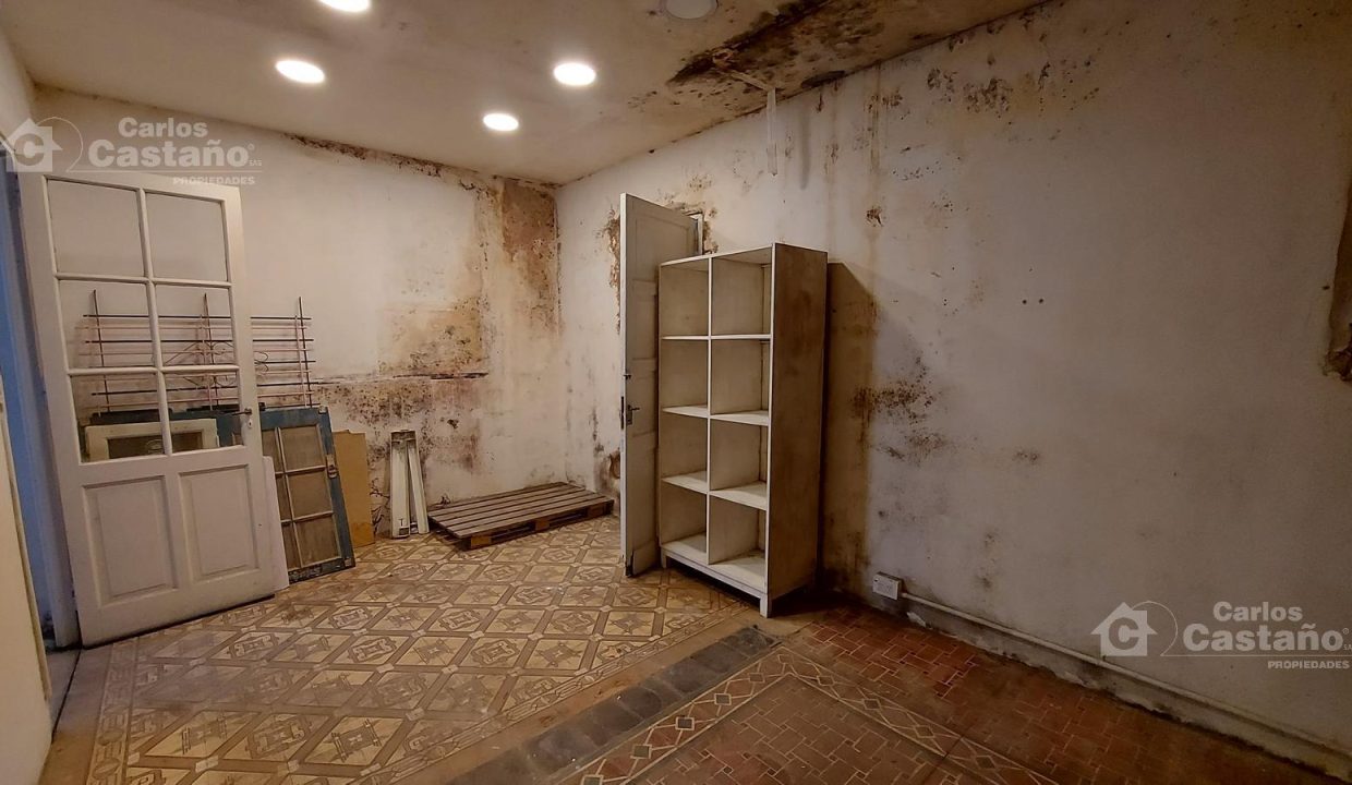 7165756_68589446100037615989509073213273525208768960302996591222339137990183244810716