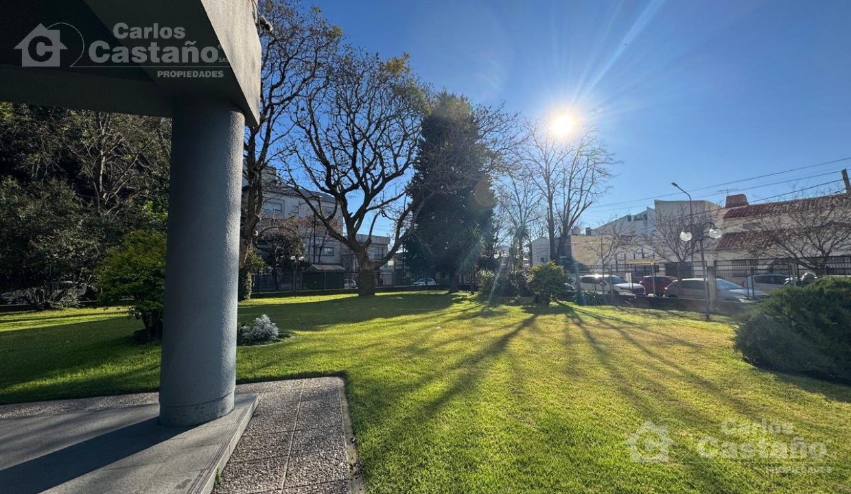 7167669_11562104494060509517411040657844715417249470668098685721985899701678598292462